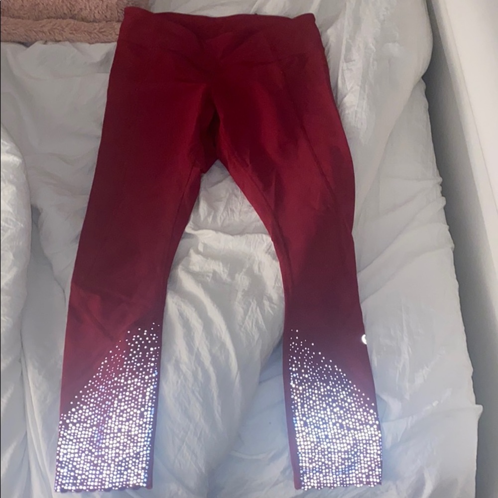 Red lululemon leggings